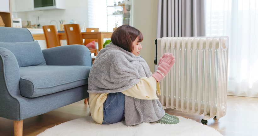 woman feel cold at home